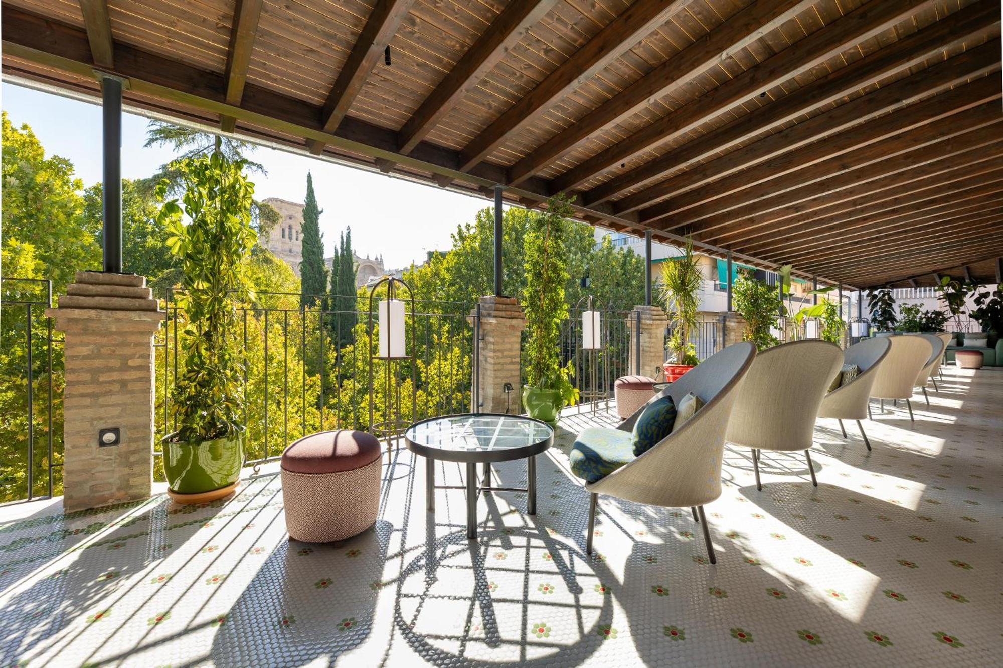 Seda Club - Small Luxury